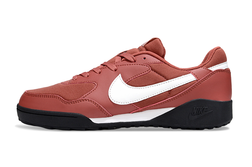 Chuteira Nike Terra Manta Society