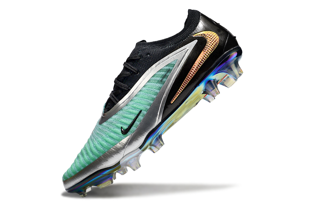 Chuteira Nike Phantom GX III Low Elite Campo
