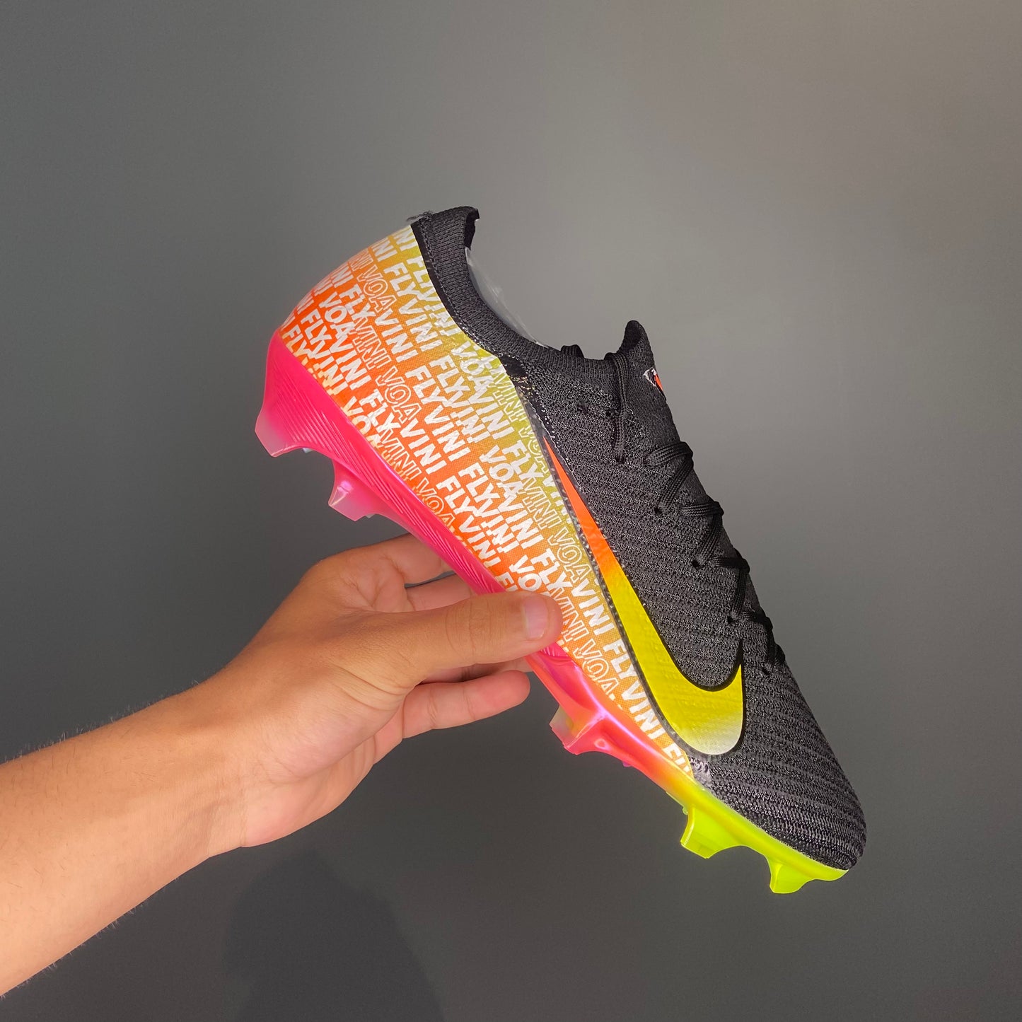 Chuteira Nike Mercurial Vapor 16 Elite "Vini Jr." Campo (PRONTA ENTREGA)