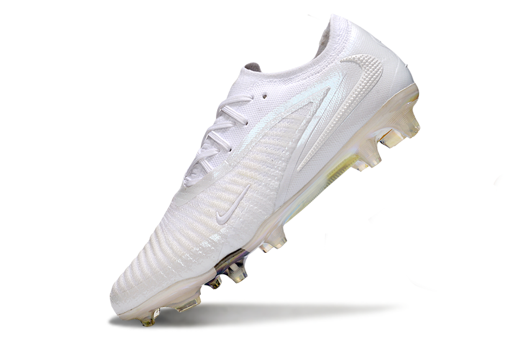 Chuteira Nike Phantom GX III Low Elite Campo
