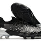 Chuteira Adidas Predator Freak+ Low 1. Campo