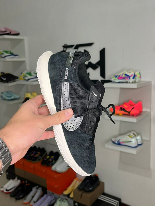 Chuteira Nike Street Gato Elite Futsal (PRONTA ENTREGA)