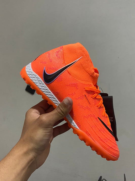 Chuteira Nike Phantom Luna Elite Society (PRONTA ENTREGA)