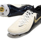 Chuteira Nike Phantom Luna Elite Campo