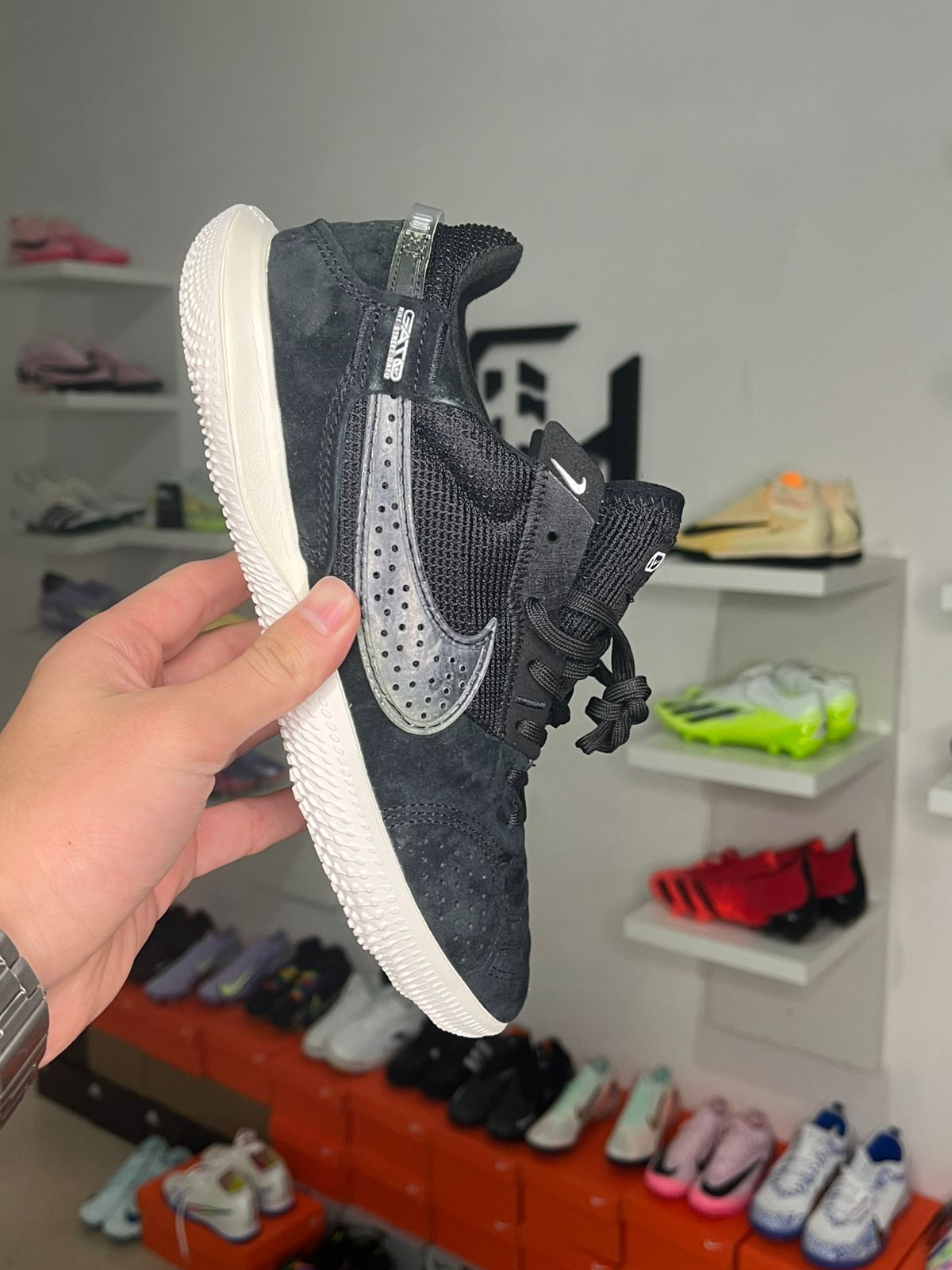 Chuteira Nike Street Gato Elite Futsal (PRONTA ENTREGA)