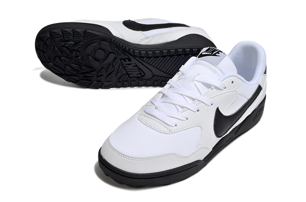 Chuteira Nike Terra Manta Society