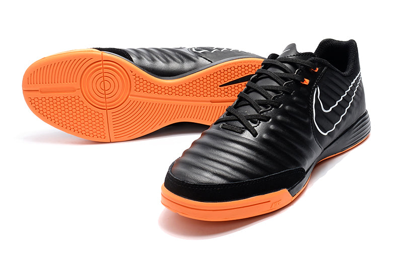 Chuteira Nike Tiempo Ligera IV Futsal