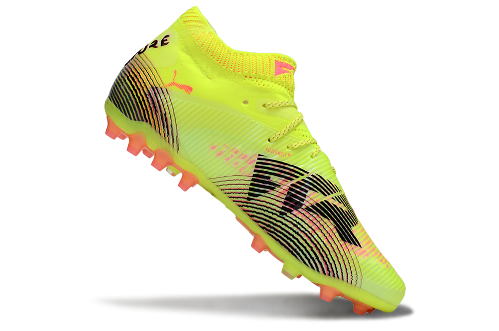 Chuteira Puma Future 8 Ultimate Suiço
