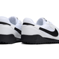 Chuteira Nike Terra Manta Society