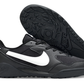 Chuteira Nike Terra Manta Society