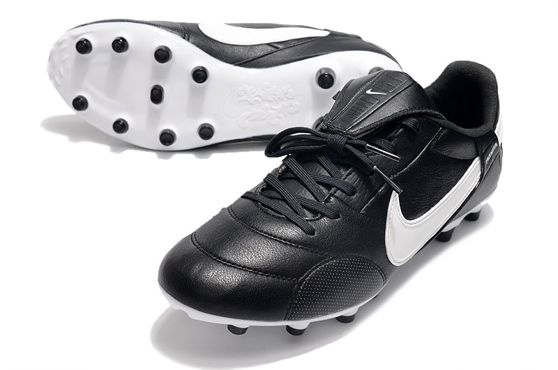 Chuteira Nike The Premier III Campo