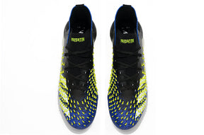 Chuteira Adidas Predator Freak+ 1. Campo