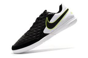 Chuteira Nike Legend VIII Academy Futsal