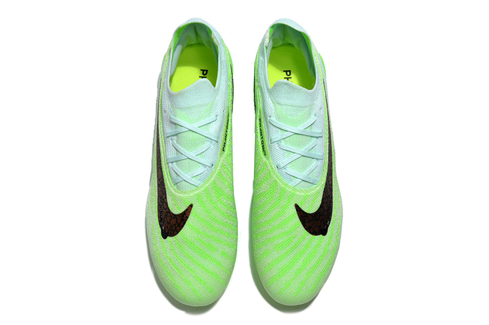 Chuteira Nike Phantom GX Low Elite FG Campo