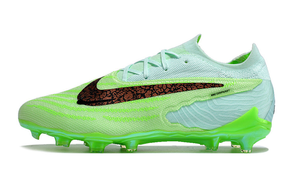 Chuteira Nike Phantom GX Low Elite FG Campo