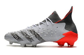 Chuteira Adidas Predator Freak+ .1 Campo