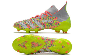 Chuteira Adidas Predator Freak+ .1 Campo