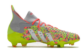 Chuteira Adidas Predator Freak+ .1 Campo