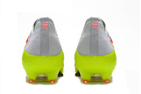 Chuteira Adidas Predator Freak+ Low .1 Campo